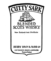 CUTTY SARK BLENDED SCOTS WHISKY FROM SCOTLAND'S BEST DISTILLERIES BERRY BROS & RUDD LTD PRODUCT OF SCOTLAND