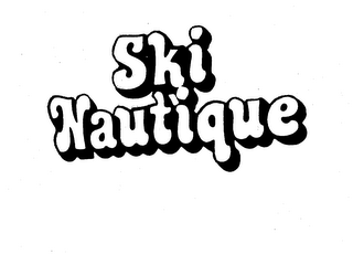 SKI NAUTIQUE