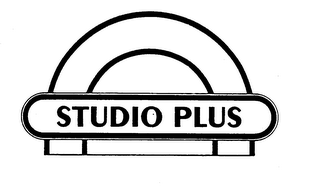 STUDIO PLUS