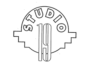 STUDIO 19
