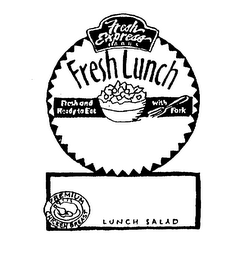 FRESH EXPRESS FARMS FRESH LUNCH FRESH AND READY TO EAT WITH FORK PREMIUM CHICKEN BREAST LUNCH SALAD