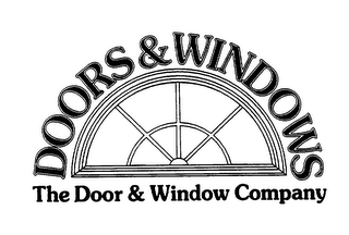 THE DOOR & WINDOW COMPANY AND DESIGN