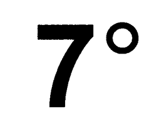 7°