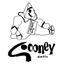 GOONEY DOLLS