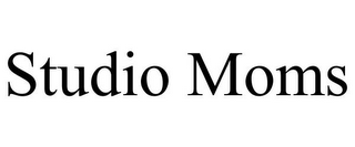 STUDIO MOMS