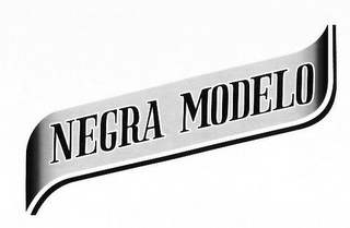 NEGRA MODELO