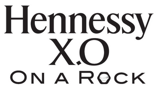 HENNESSY X.O ON A ROCK