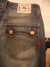 AOKI JEANS