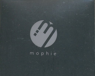 M MOPHIE