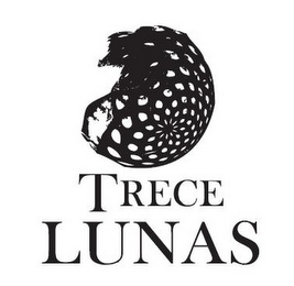 TRECE LUNAS