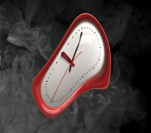 MELTING CLOCK DESIGN