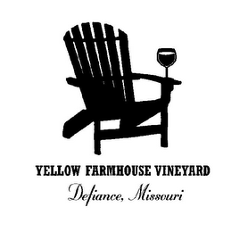 YELLOW FARMHOUSE VINEYARD DEFIANCE, MISSOURI