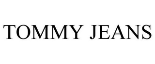 TOMMY JEANS