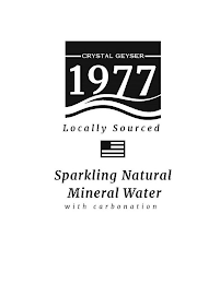 CRYSTAL GEYSER 1977 LOCALLY SOURCED SPARKLING NATURAL MINERAL WATER WITH CARBONATION