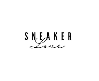 SNEAKER LOVE