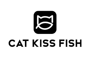 CAT KISS FISH